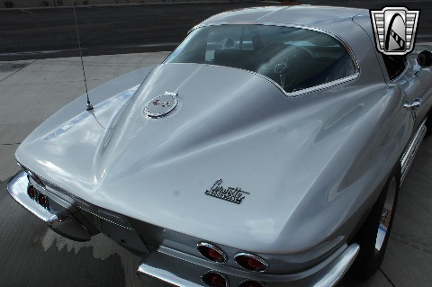 1967 Chevrolet Corvette image 107