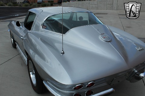 1967 Chevrolet Corvette image 108