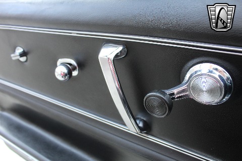 1967 Chevrolet Corvette image 134