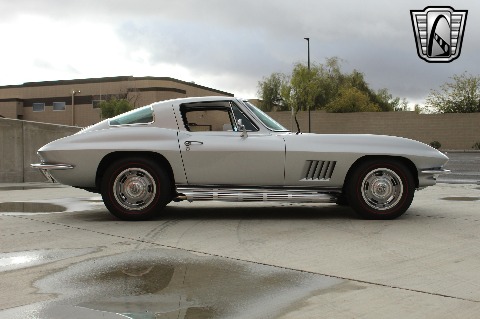 1967 Chevrolet Corvette image 31