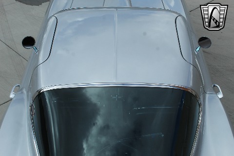 1967 Chevrolet Corvette image 110