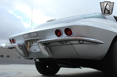 1967 Chevrolet Corvette image 88