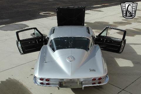 1967 Chevrolet Corvette image 37