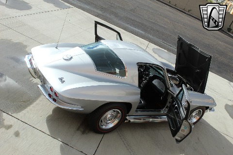 1967 Chevrolet Corvette image 38