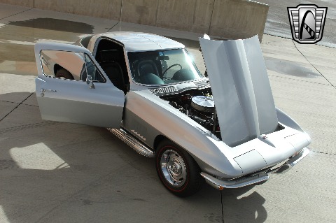 1967 Chevrolet Corvette image 42