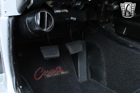 1967 Chevrolet Corvette image 120