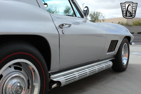 1967 Chevrolet Corvette image 95