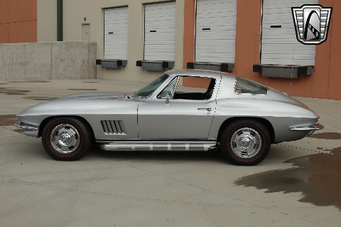 1967 Chevrolet Corvette image 19