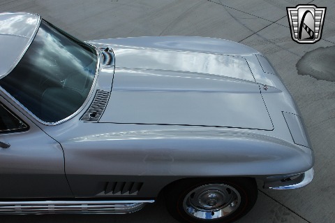 1967 Chevrolet Corvette image 45