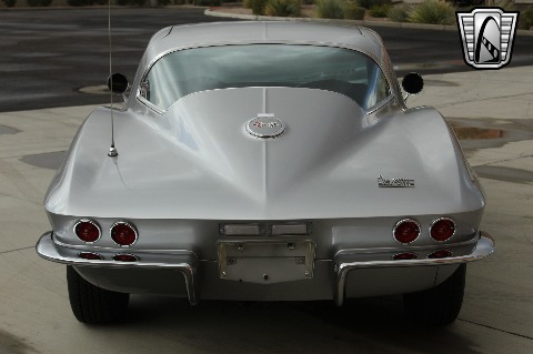 1967 Chevrolet Corvette image 21