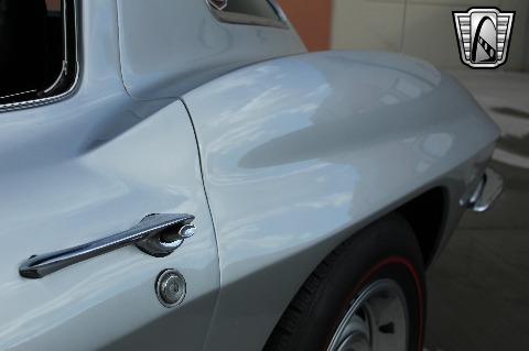 1967 Chevrolet Corvette image 74