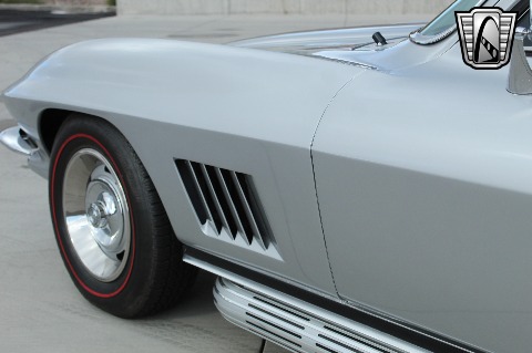 1967 Chevrolet Corvette image 75