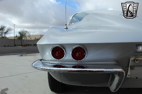 1967 Chevrolet Corvette image 102