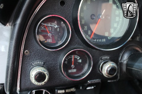 1967 Chevrolet Corvette image 130