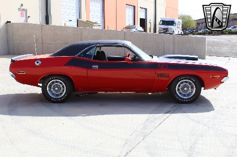 1970 Dodge Challenger image 35