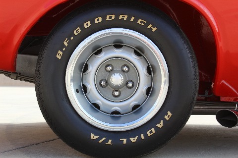 1970 Dodge Challenger image 119