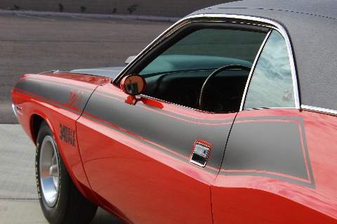 1970 Dodge Challenger image 98