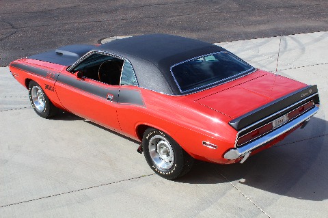 1970 Dodge Challenger image 24