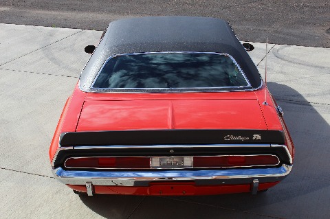 1970 Dodge Challenger image 25