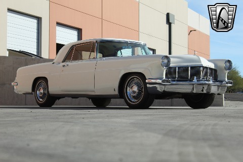 1956 Lincoln Continental image 30