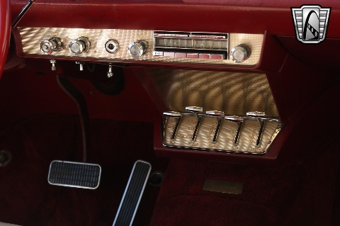 1956 Lincoln Continental image 110