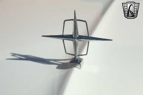 1956 Lincoln Continental image 60