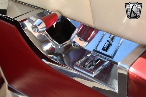 1956 Lincoln Continental image 113