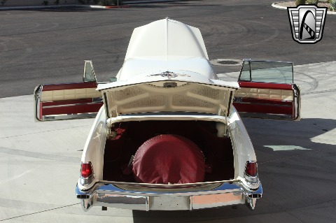 1956 Lincoln Continental image 36