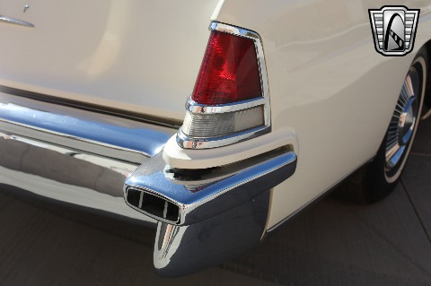 1956 Lincoln Continental image 94