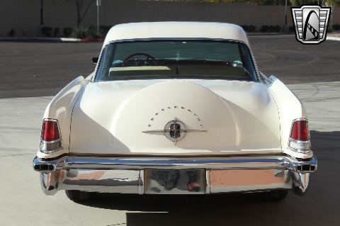 1956 Lincoln Continental image 19