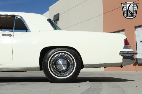 1956 Lincoln Continental image 48