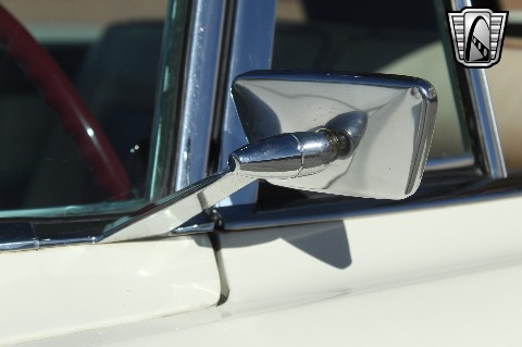 1956 Lincoln Continental image 75