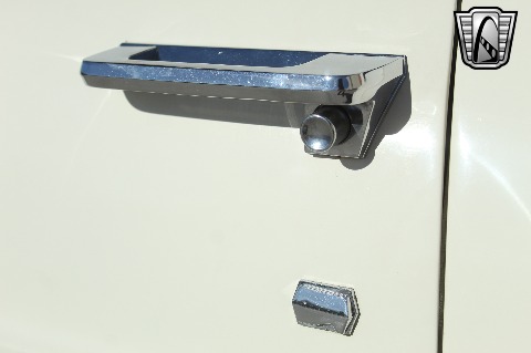 1956 Lincoln Continental image 79