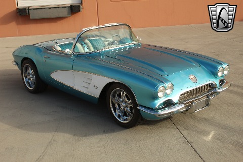 1961 Chevrolet Corvette image 5