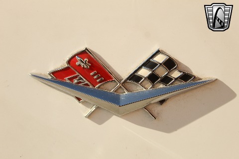 1961 Chevrolet Corvette image 83