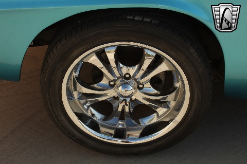 1961 Chevrolet Corvette image 111