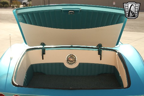 1961 Chevrolet Corvette image 140