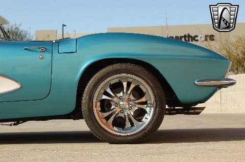 1961 Chevrolet Corvette image 64