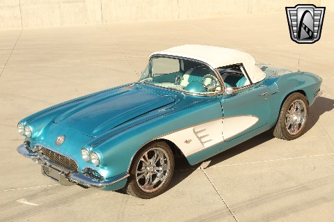 1961 Chevrolet Corvette image 45