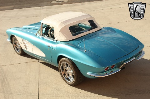 1961 Chevrolet Corvette image 47