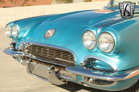 1961 Chevrolet Corvette image 73