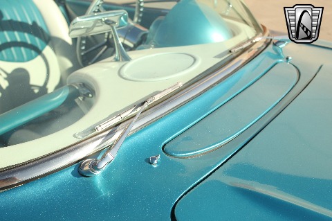 1961 Chevrolet Corvette image 78