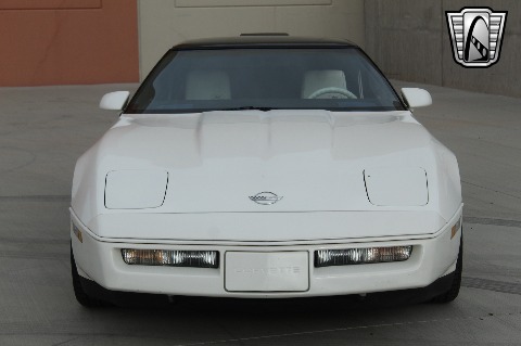 1988 Chevrolet Corvette image 27