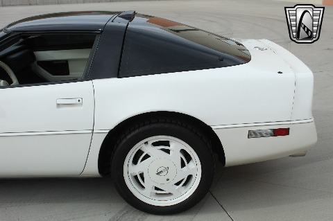 1988 Chevrolet Corvette image 56