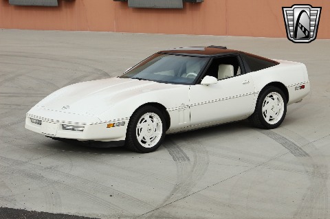 1988 Chevrolet Corvette image 10