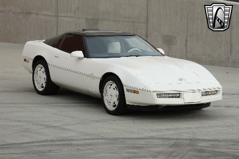 1988 Chevrolet Corvette image 12