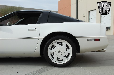 1988 Chevrolet Corvette image 60
