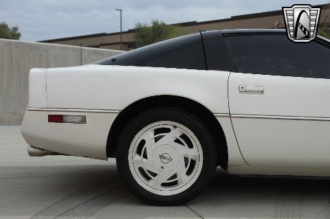 1988 Chevrolet Corvette image 61