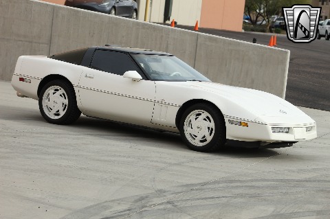 1988 Chevrolet Corvette image 14
