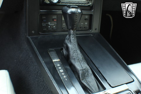 1988 Chevrolet Corvette image 114